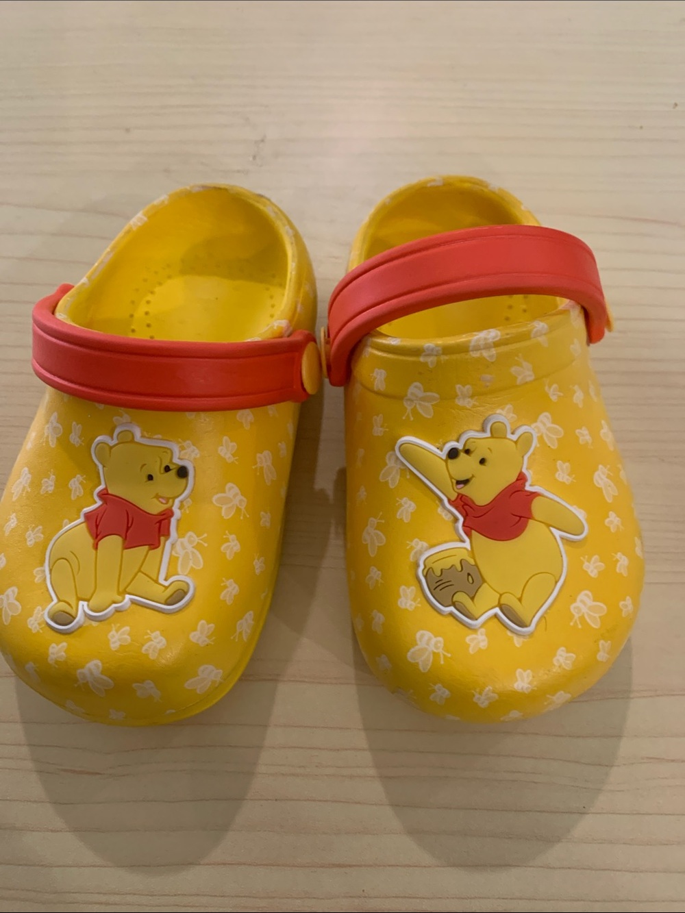 Kids Yellow Winnie the Pooh Slip-On Clogs with Red Strap
